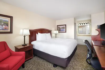 Photo 2 - Best Western Country Lane Inn