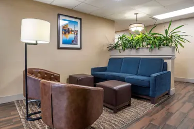 Photo 4 - Comfort Inn Towson - Baltimore North