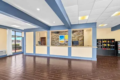 Photo 3 - Days Inn by Wyndham Petersburg/South Fort Lee