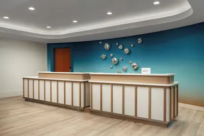 Photo 3 - Courtyard by Marriott Oceanside Fort Lauderdale Beach