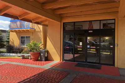 Photo 3 - Americas Best Value Inn Denver