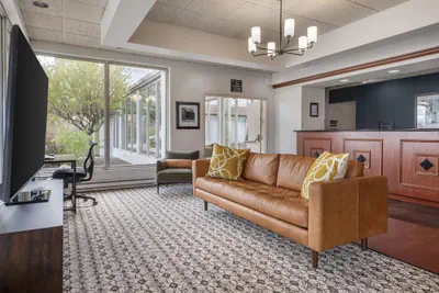 Photo 3 - Best Western Tomah Hotel