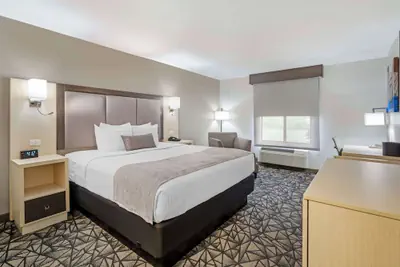 Photo 5 - Best Western Morton Inn