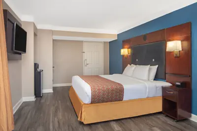 Photo 5 - Budget Inn & Suite Atlanta Marietta Stadium