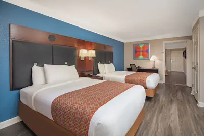 Photo 2 - Budget Inn & Suite Atlanta Marietta Stadium