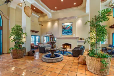 Photo 4 - Quality Suites Downtown San Luis Obispo
