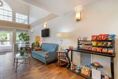 Photo 2 - Best Western Corvallis