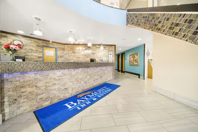 Photo 3 - Baymont by Wyndham Muncie Near Ball State University