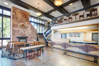 Photo 2 - Red Lion Inn & Suites Missoula
