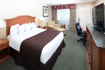 Photo 5 - Red Lion Inn & Suites Missoula
