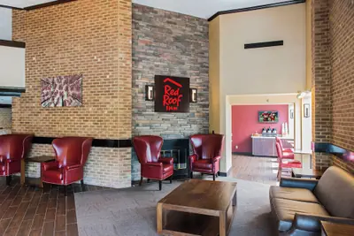Photo 3 - Red Roof Inn Raleigh Southwest - Cary