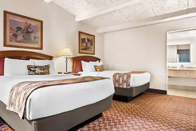 Photo 5 - Best Western Outlaw Inn