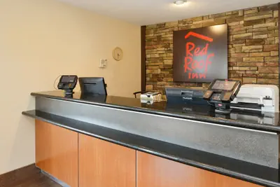 Photo 2 - Red Roof Inn Indianapolis - Greenwood