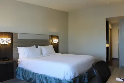Photo 5 - Holiday Inn Express Bakersfield by IHG