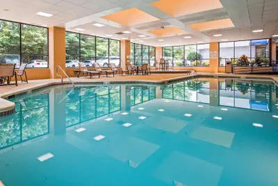 Photo 2 - Best Western Plus BWI Airport Hotel / Arundel Mills