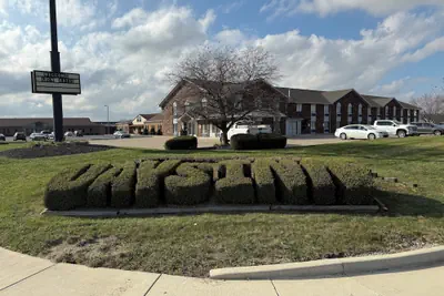 Photo 2 - Days Inn by Wyndham Muncie -Ball State University