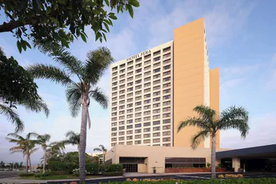 Photo 2 - Hotel Fera Anaheim, a DoubleTree by Hilton