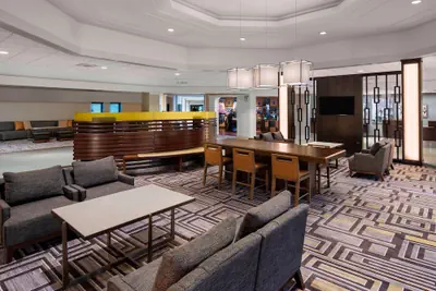 Photo 3 - Sheraton Harrisburg Hershey Hotel