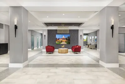 Photo 3 - DoubleTree by Hilton Downtown Concord