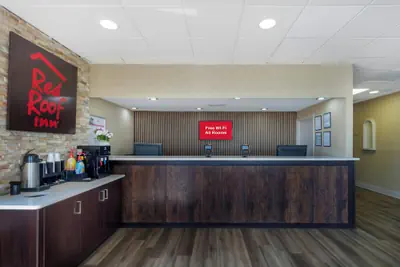 Photo 3 - Red Roof Inn Manchester, TN