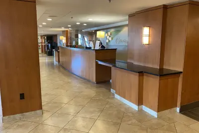 Photo 3 - Holiday Inn Knoxville West- Cedar Bluff Rd by IHG