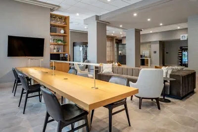 Photo 3 - Sheraton Suites Wilmington Downtown