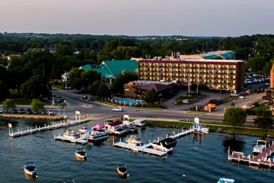 Photo 2 - Harbor Shores on Lake Geneva