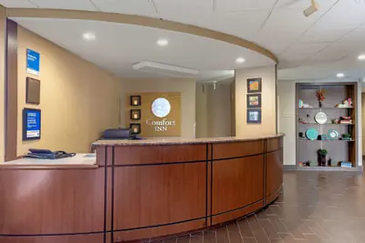 Photo 3 - Comfort Inn Rutland - Killington