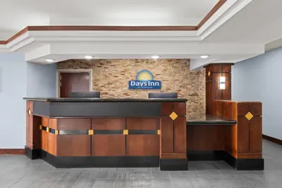 Photo 3 - Days Inn by Wyndham Dodge City