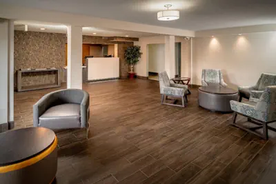 Photo 3 - Clarion Pointe Beckley