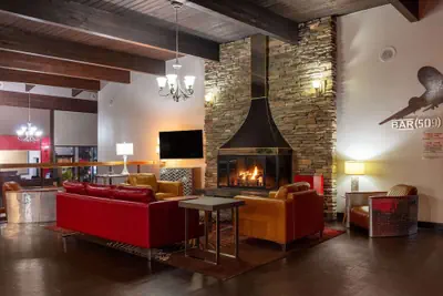 Photo 3 - Ramada by Wyndham Spokane Airport