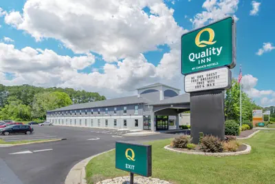 Photo 2 - Quality Inn Washington NC
