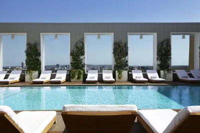 Photo 2 - The Valorian Los Angeles, Curio Collection by Hilton
