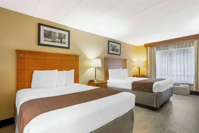 Photo 2 - Best Western Danbury/Bethel