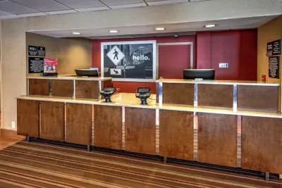 Photo 4 - Hampton Inn Raleigh/Cary