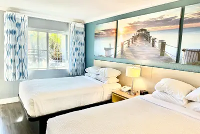 Photo 2 - Days Inn by Wyndham Pensacola - Historic Downtown