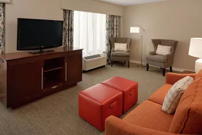 Photo 5 - Hampton Inn Louisville Downtown