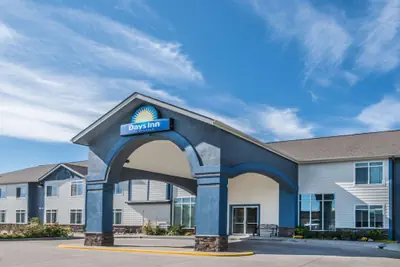 Photo 2 - Days Inn by Wyndham Great Falls