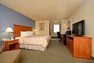 Photo 3 - AmericInn by Wyndham Appleton Downtown