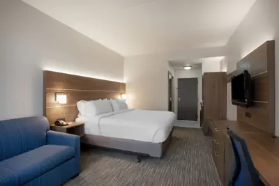 Photo 3 - Holiday Inn Express - Harrisburg East by IHG