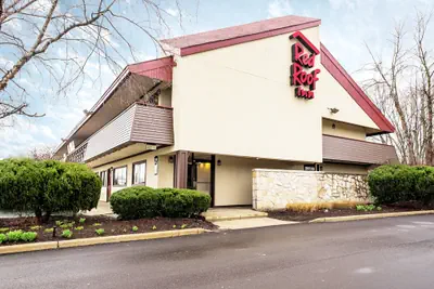 Photo 2 - Red Roof Inn Indianapolis South