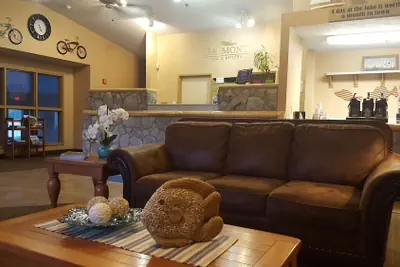 Photo 3 - Baymont by Wyndham Coeur D Alene