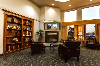 Photo 4 - Baymont by Wyndham Bellingham