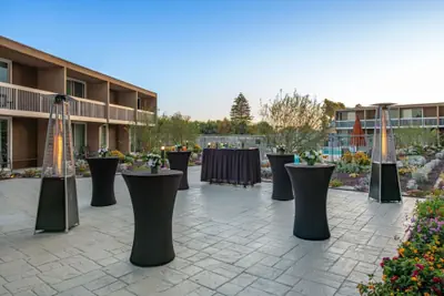 Photo 5 - Holiday Inn Oxnard – Ventura by IHG