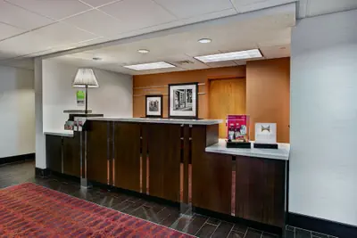 Photo 3 - Hampton Inn by Hilton Milwaukee Northwest