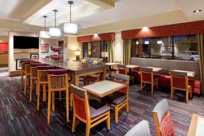 Photo 4 - Hampton Inn by Hilton Minneapolis/Eagan