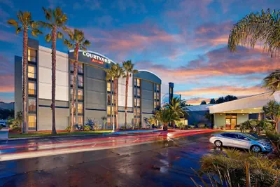 Photo 2 - Courtyard by Marriott Vallejo Napa Valley