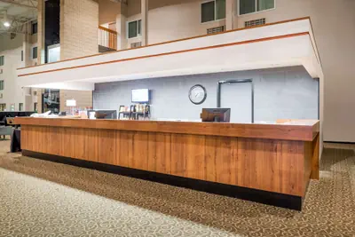 Photo 3 - Days Inn by Wyndham Kirksville