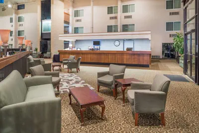 Photo 2 - Days Inn by Wyndham Kirksville