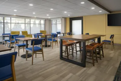Photo 3 - Hampton Inn by Hilton York